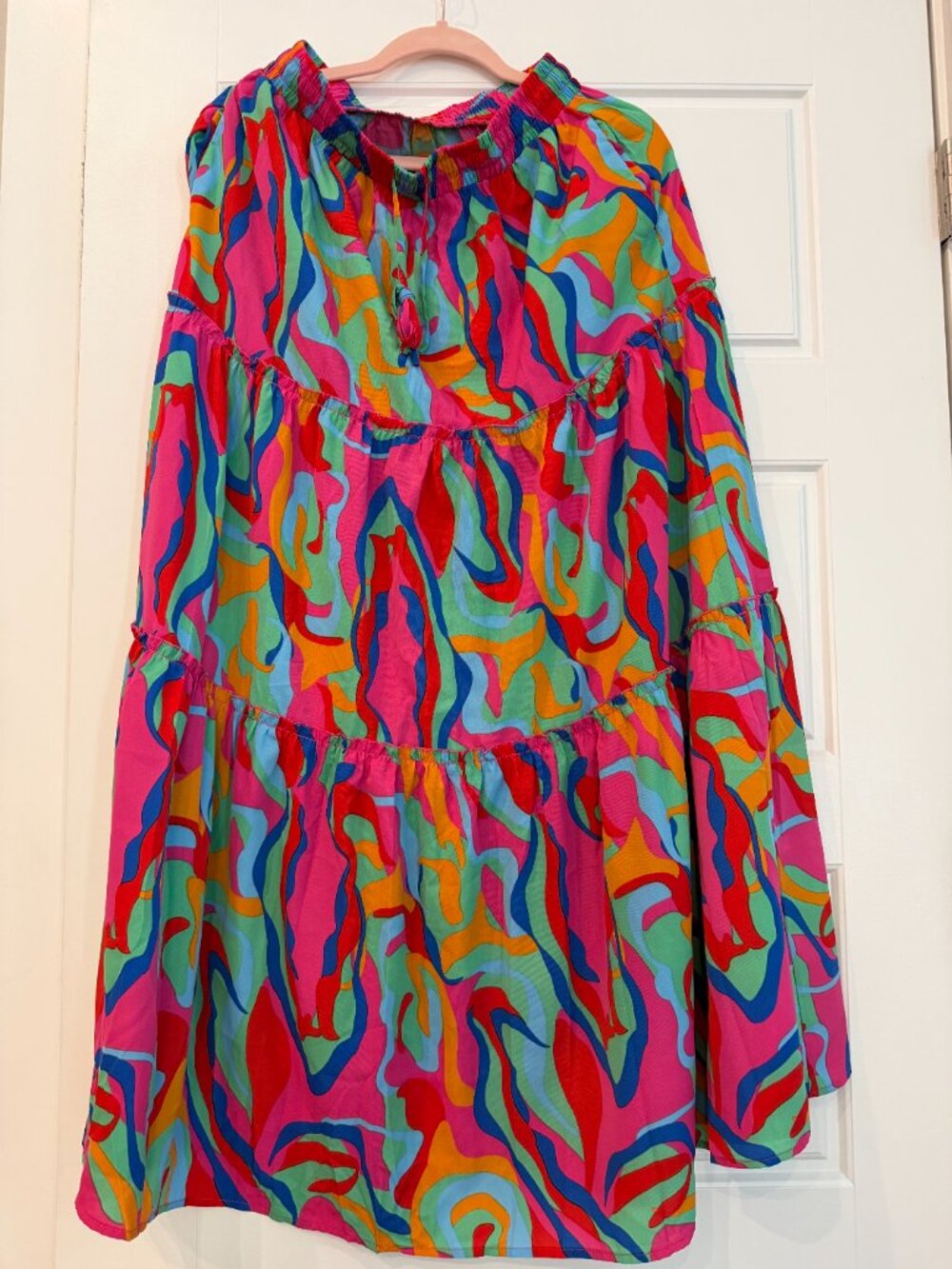 Colorful Abstract Print Long Sleeve Tiered Mini Dress (Large)